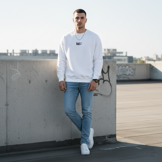 Essential Sweatshirt – Minimal Gym & Streetwear Comfort for Men